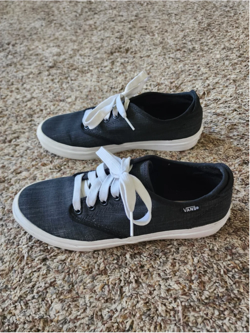 Vans Atwood Low Top Sneakers Charcoal Gray White W8/M6.5 EUC‎